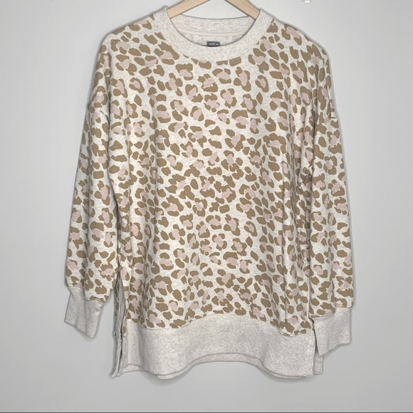 aerie Tops - Aerie Leopard Desert Sweatshirt size Medium